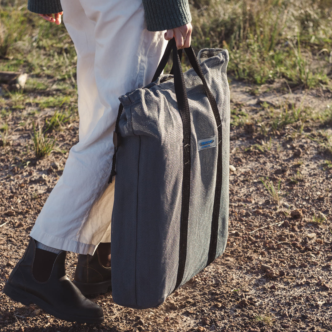 Easy To Pack & Carry